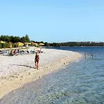 Apartman In Valbandon Near & Brijuni